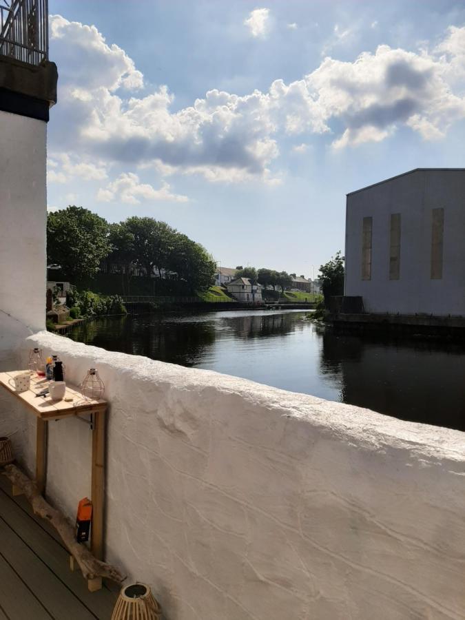 Stunning Riverside Town House With Views Ayrshire Girvan Eksteriør bilde